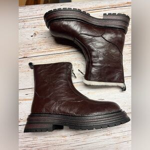 Women’s Brown Leather Boots